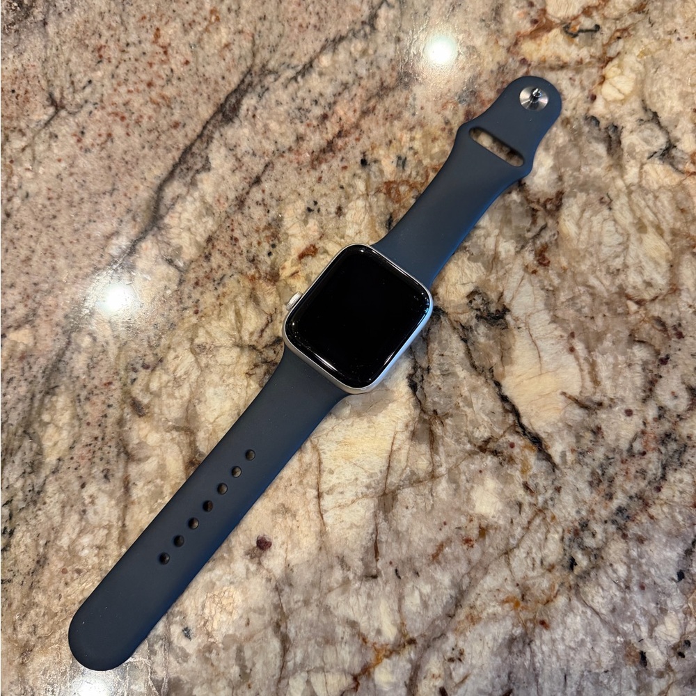 Apple watch SE Rose Gold